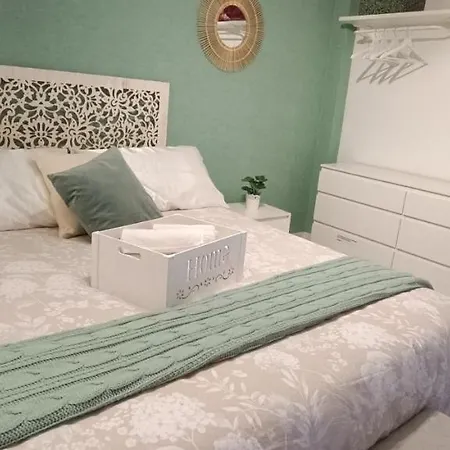 Apartamento Precioso Frente Al Teatro Falla, A 4 Min De Playa De La Caleta Cádiz